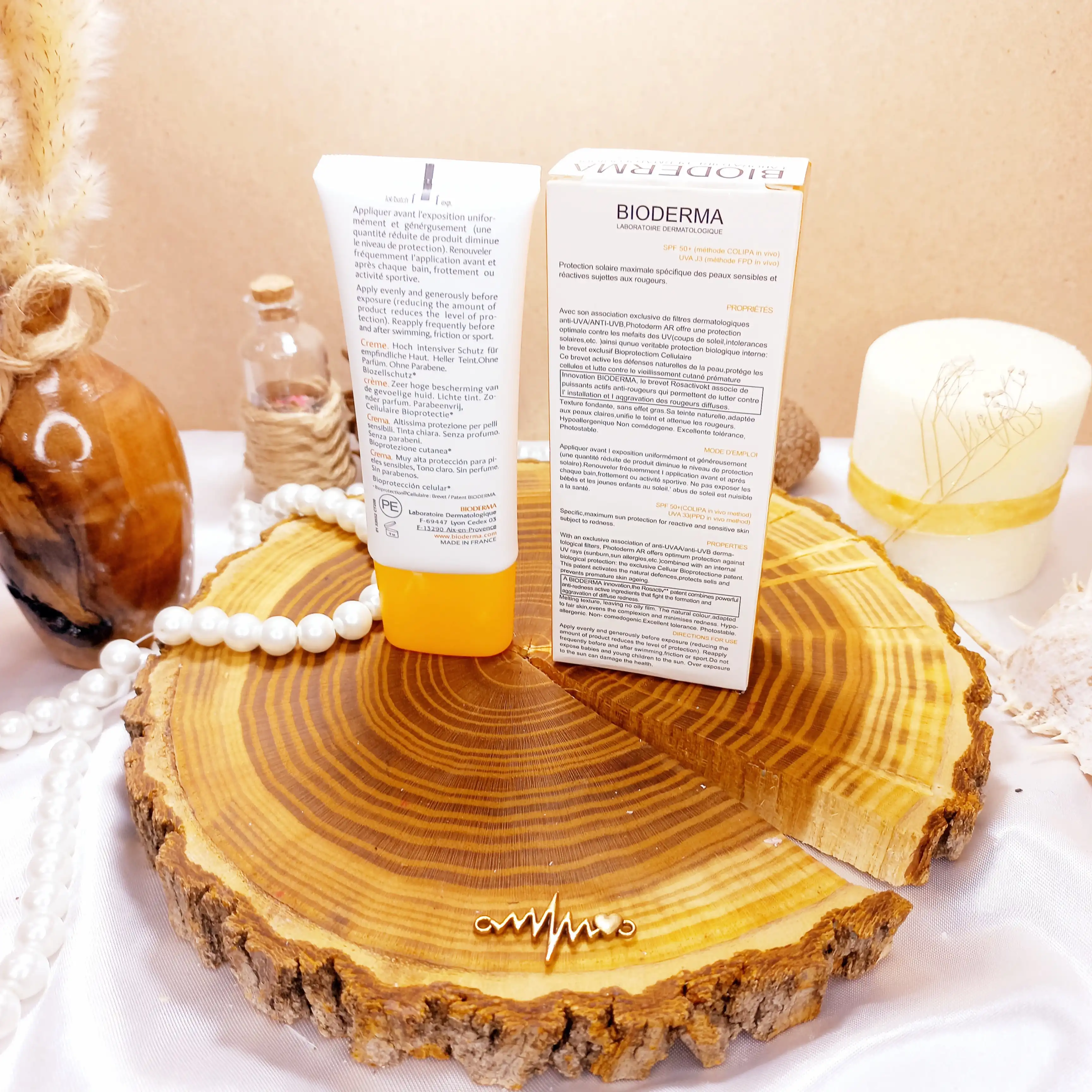کرم ضد آفتاب بی رنگ SPF50 بیودرما BIODERMA