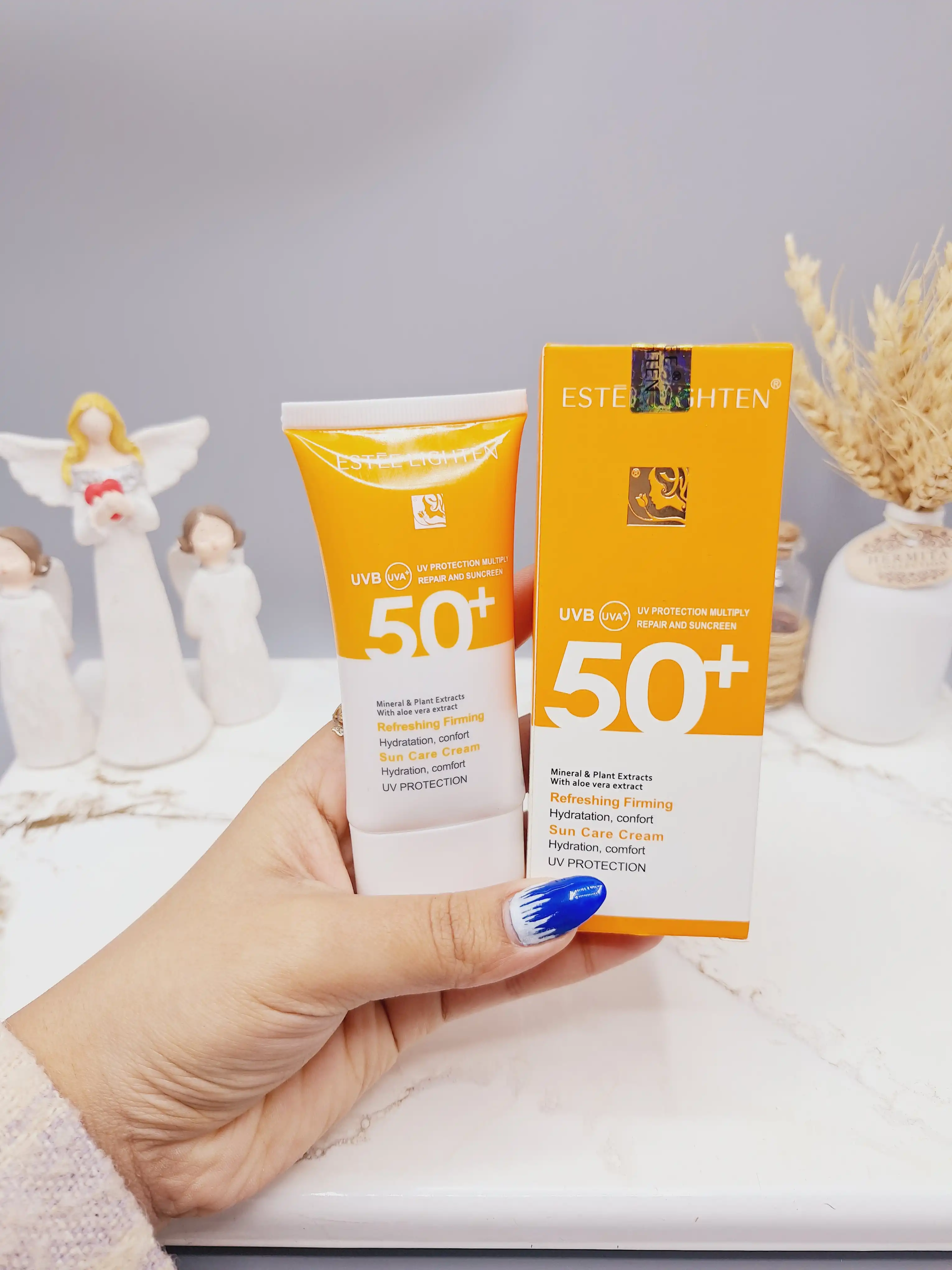 ضد آفتاب استی لایت رنگی SPF 50 غنی شده با آلوئه ورا کد 86117