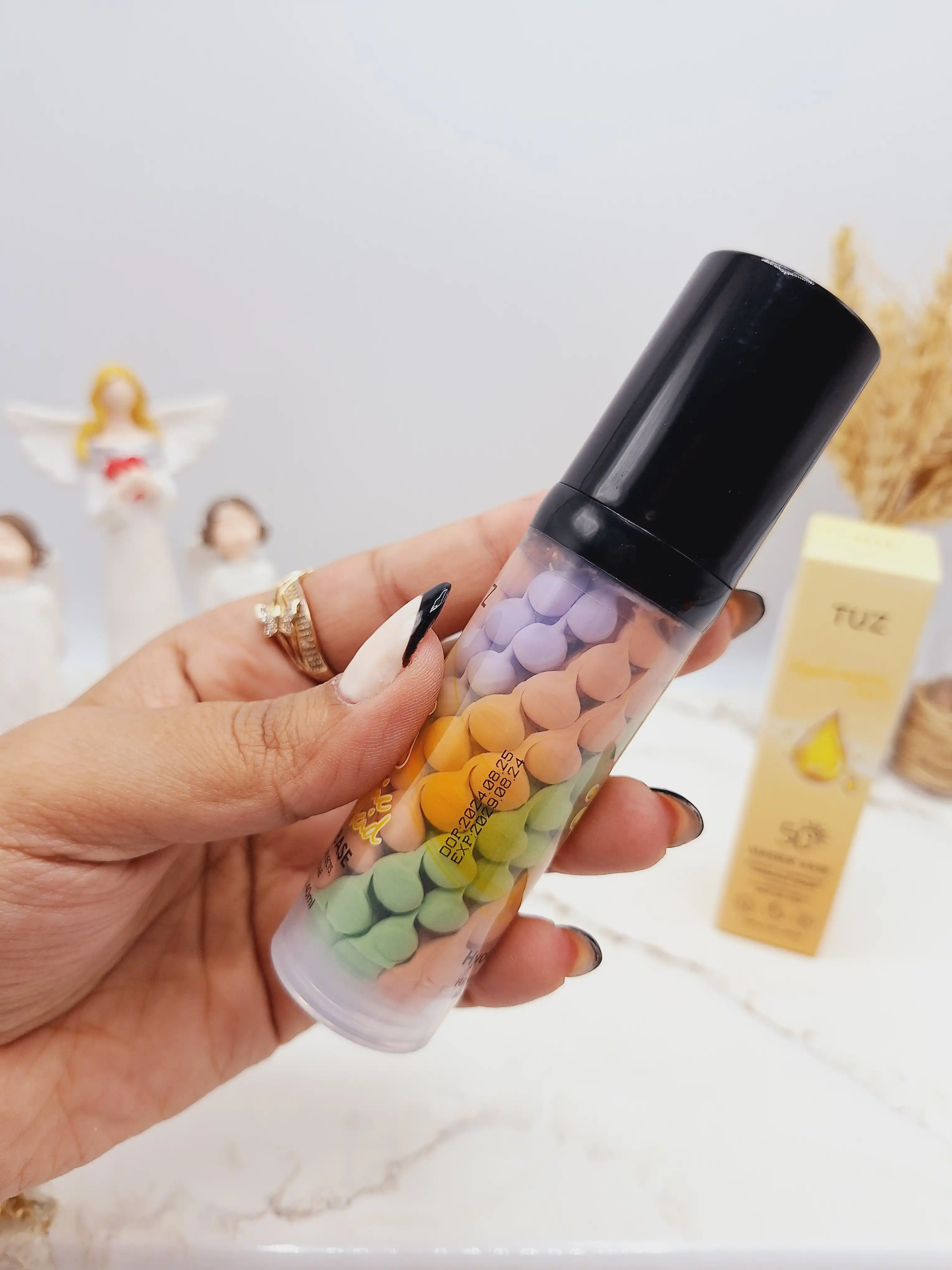 پرایمر سه رنگ جادویی با Spf50 برند Tuz کد0680