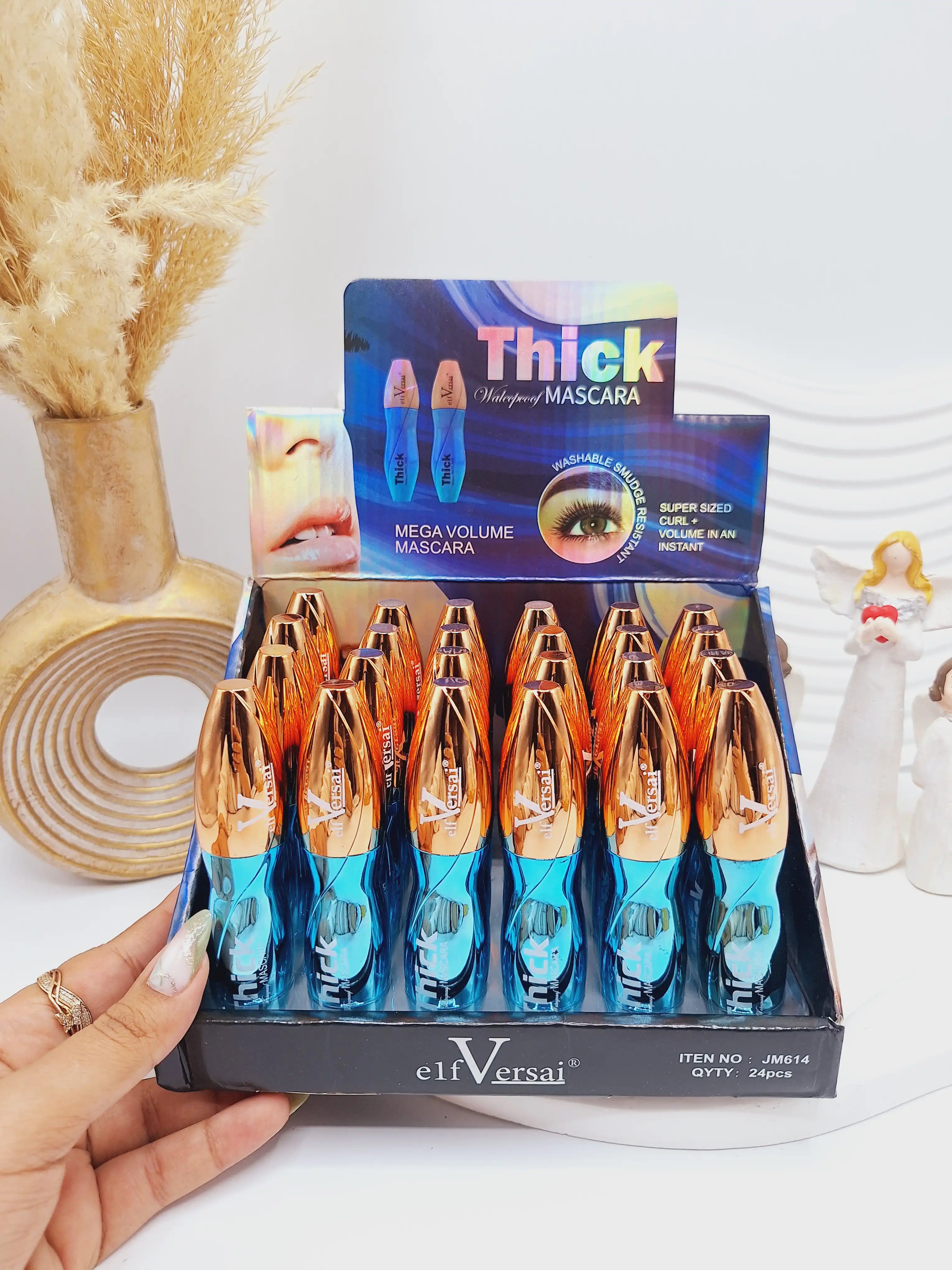 ریمل حجم دهنده و بلند کننده Versai مدل Thick کد JM614