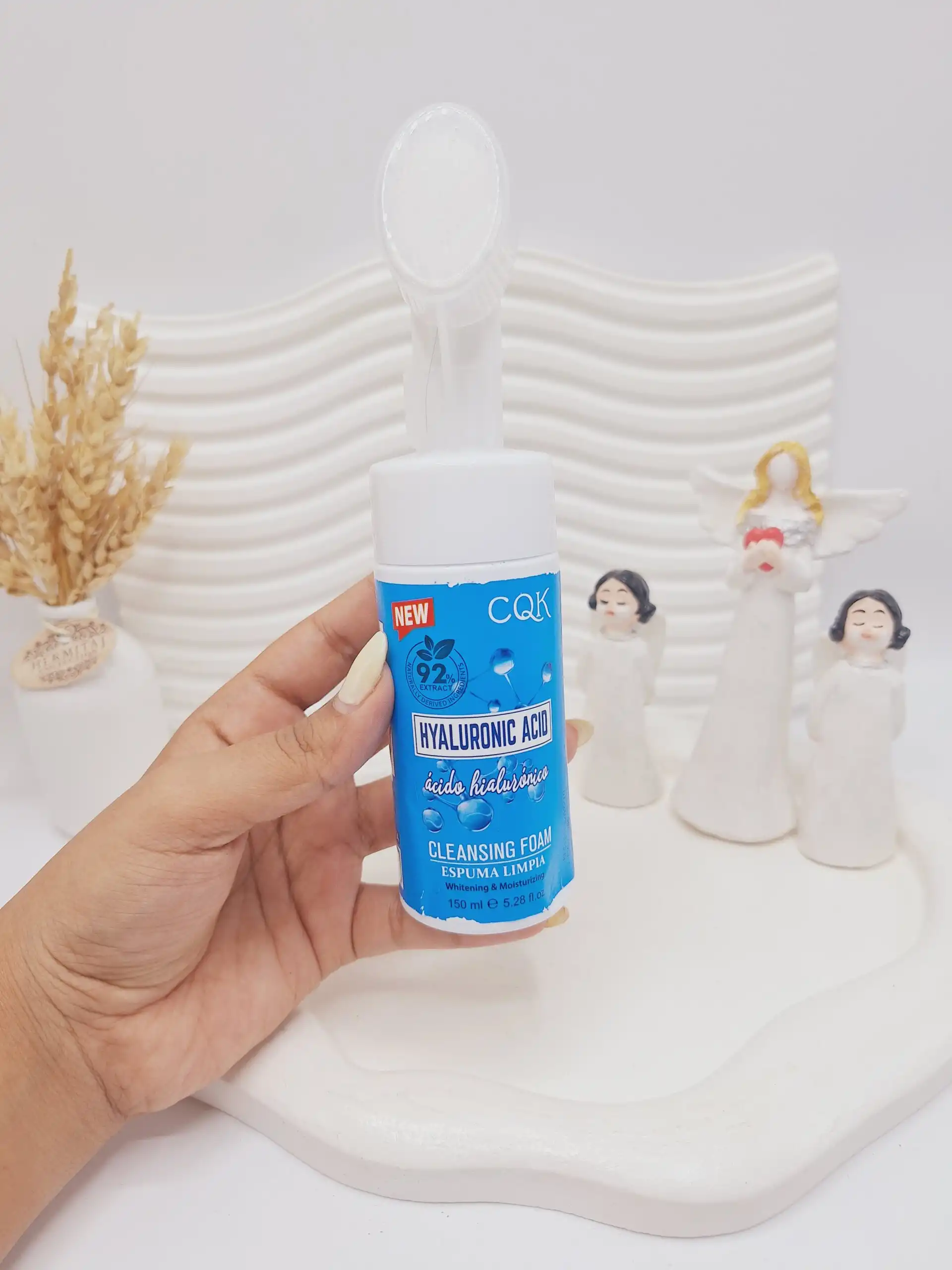 فوم براش دار هیالورونیک برند CQK کد 3954